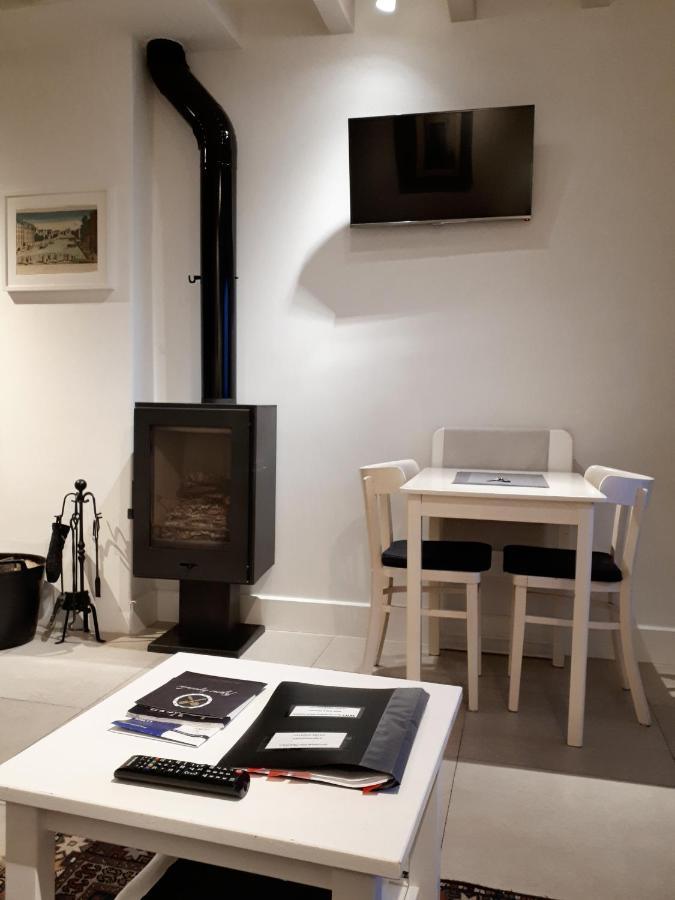 Apartamentos Rurales Entre Fuentes 쿠아코스 데 유스테 외부 사진
