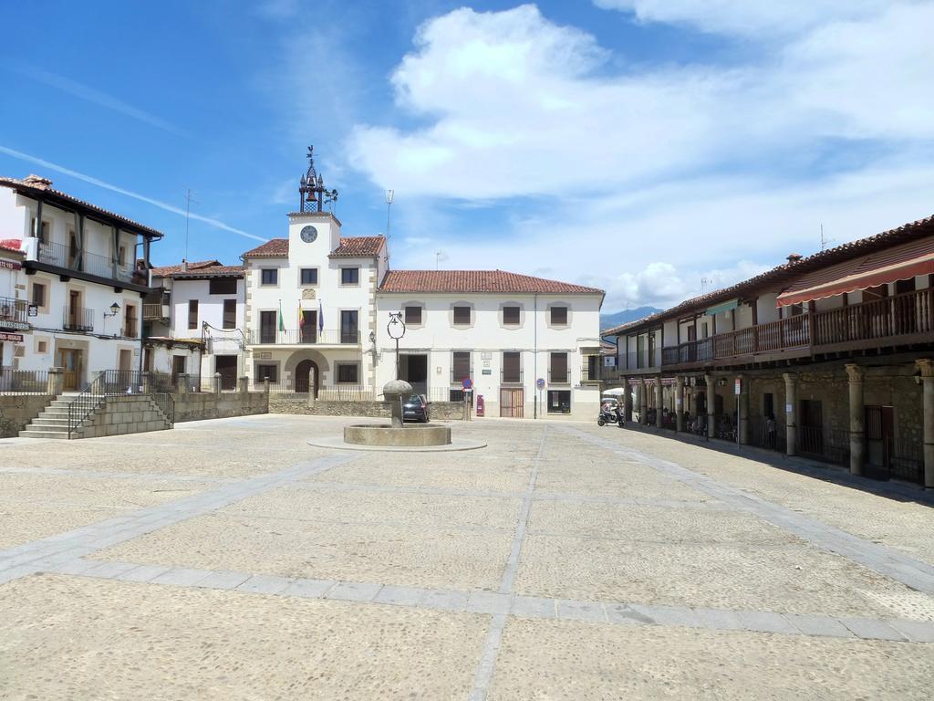 Apartamentos Rurales Entre Fuentes 쿠아코스 데 유스테 외부 사진